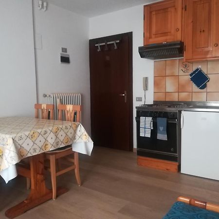Appartamenti Abetaia Dimaro Δωμάτιο φωτογραφία